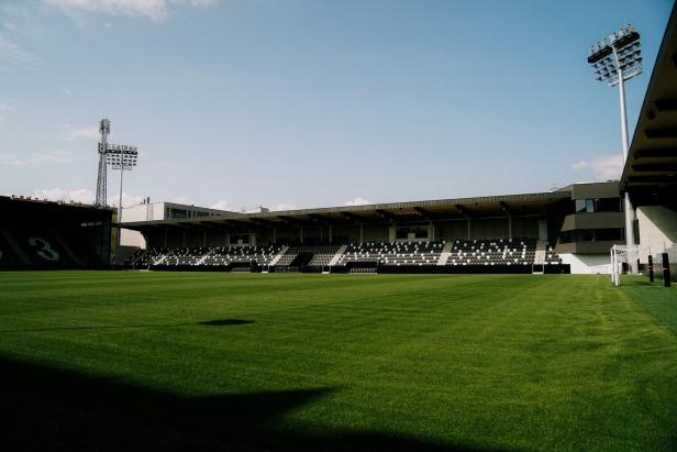 Neuer Sport-Club Platz