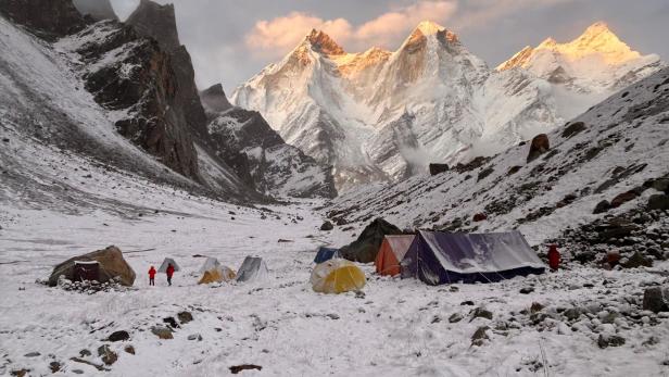 Lager beim Kedar Dome im Himalaya