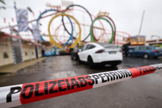 Worker killed in fatal accident during roller coaster test ride ahead of Munich's Oktoberfest