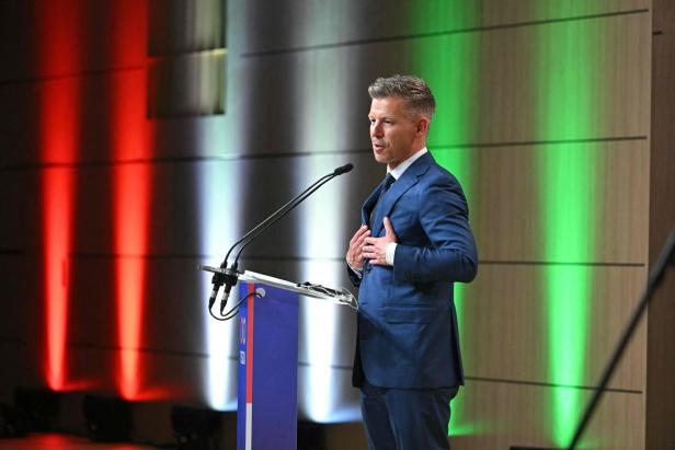 Wahlsieger Péter Magyar.