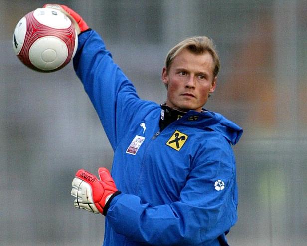 ++ ARCHIVBILD ++ FUSSBALL: MANNINGER STARB IM ALTER VON 48 JAHREN BEI VERKEHRSUNFALL