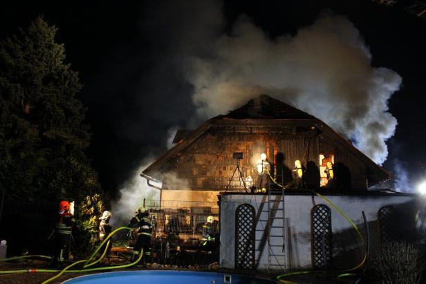 Das Haus brannte zur Gänze aus 