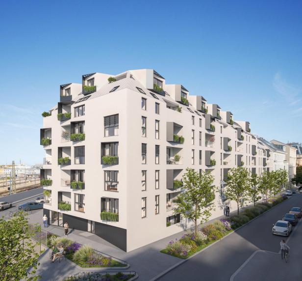 Modernes, mehrstöckiges Wohngebäude mit vielen Balkonen und Pflanzen, umgeben von Bäumen und einer ruhigen Straße.