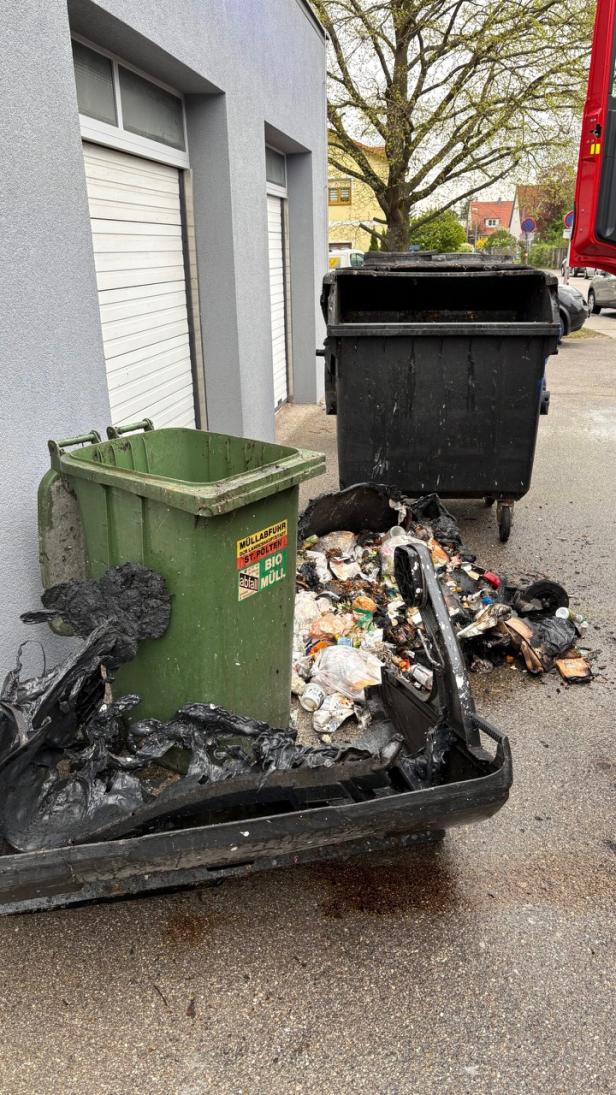 Abgebrannter Müll