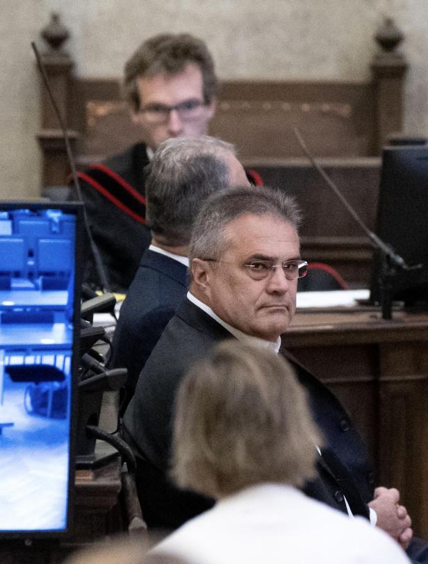 Egisto Ott bei Gericht