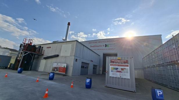 Die Batterierecyclinganlage von Saubermacher in Ginsheim-Gustavsburg.