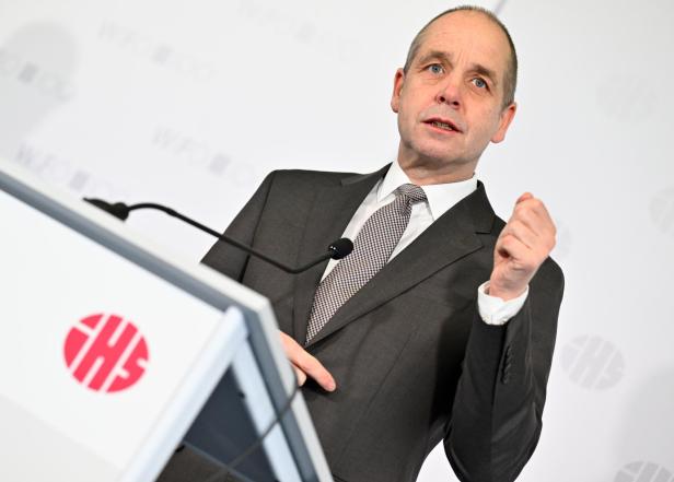 IHS-Chef Holger Bonin