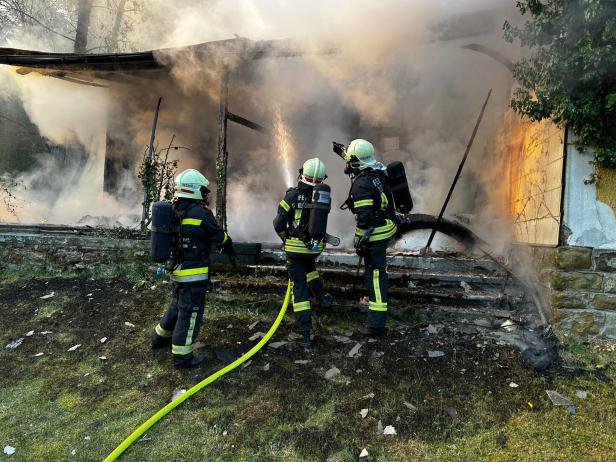 Löschangriff der Feuerwehr