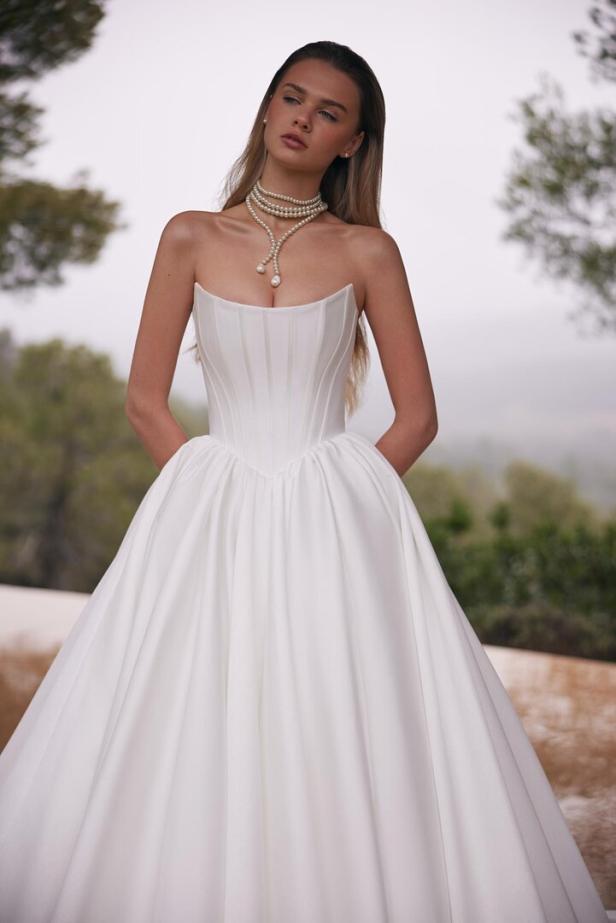 Ein Prinzessinnenkleid von Eva Lendel. 