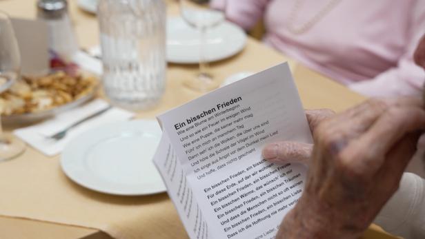 Liedtext von Ein bisschen Frieden