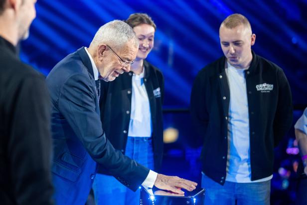 EUROVISION SONG CONTEST (ESC) 2026: ORF "MEDIENUPDATE ZUM EUROVISION SONG CONTEST": VAN DER BELLEN