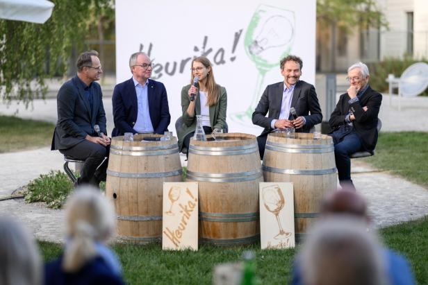 Markus Hengstschläger, Stephan Pernkopf, Julia Reisenbauer, Martin Hetzer und Wolfgang Schüssel.