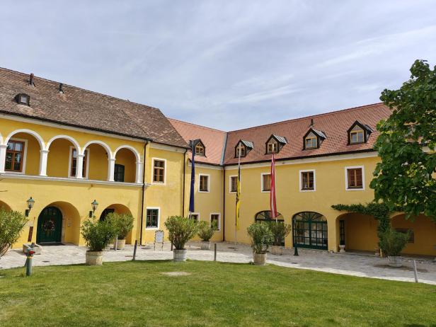Althof Retz
