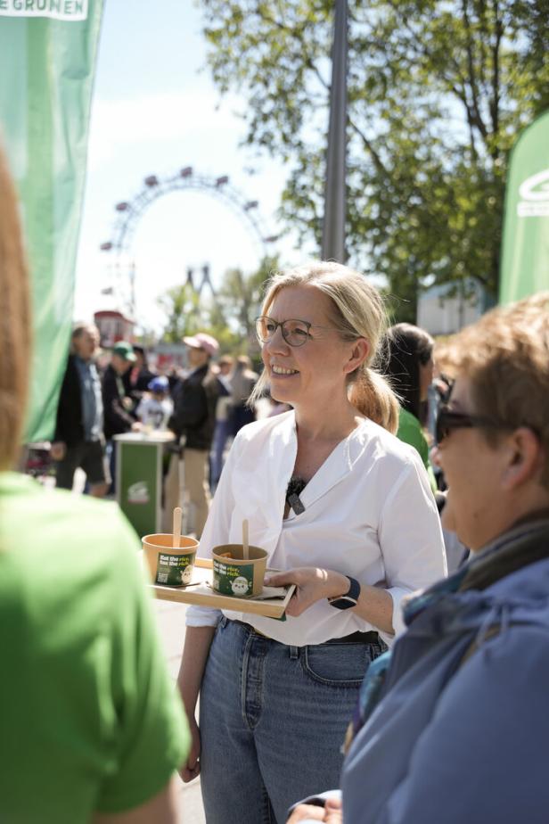 ++ HANDOUT ++ GRÜNEN (UM-)VERTEILAKTION GEGEN UNFAIRE BUDGETPOLITIK: GEWESSLER (GRÜNE)