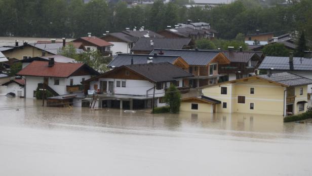 Ärger bei Hochwasseropfern: „Rasche Hilfe sieht anders aus“