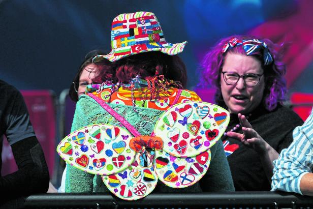 ESC-Sing-Along vor der Volksoper: Singin' in the Rain