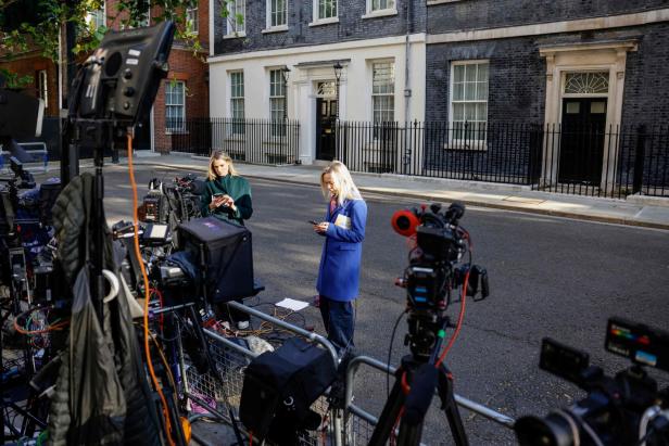 BRITAIN-POLITICS