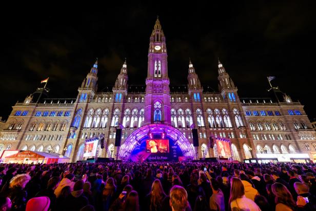 Maskierte ESC-Legenden Lordi feiern Jubiläum in Wien
