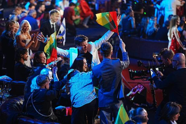 Maskierte ESC-Legenden Lordi feiern Jubiläum in Wien