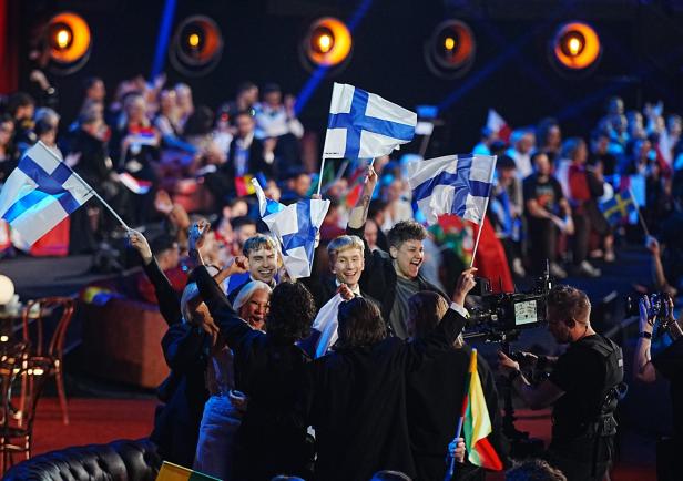 Maskierte ESC-Legenden Lordi feiern Jubiläum in Wien