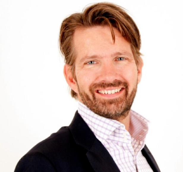 Porträt von KommRat Mag. Alexander Hayn, MBA, Obmann für den Medizinproduktehandel in der Wirtschaftskammer Wien