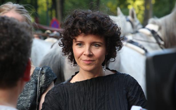 Marie Kreutzer.