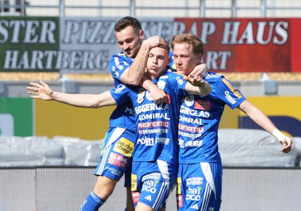 FUSSBALL: ADMIRAL BUNDESLIGA/ MEISTERGRUPPE/ 3. RUNDE: TSV EGGER GLAS HARTBERG - RED BULL SALZBURG