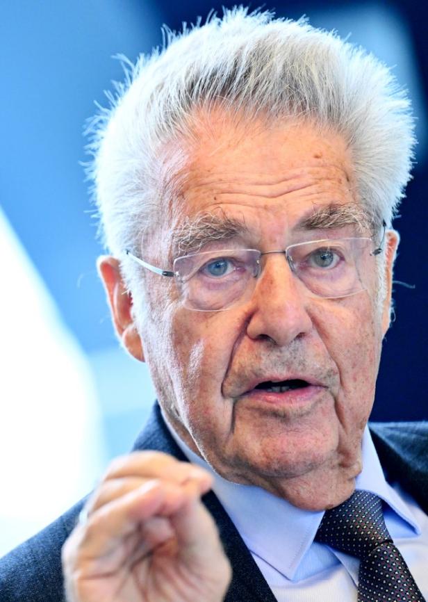 Porträt von Heinz Fischer.