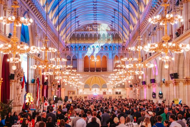 ViennaUP Eröffnung in einem prunkvollen Festsaal
