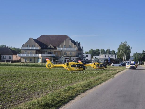 Insgesamt waren drei Notarzthubschrauber im Einsatz.