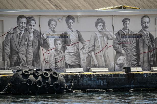 Mural at Port of Naples honors legacy of Italian emigration to the United States