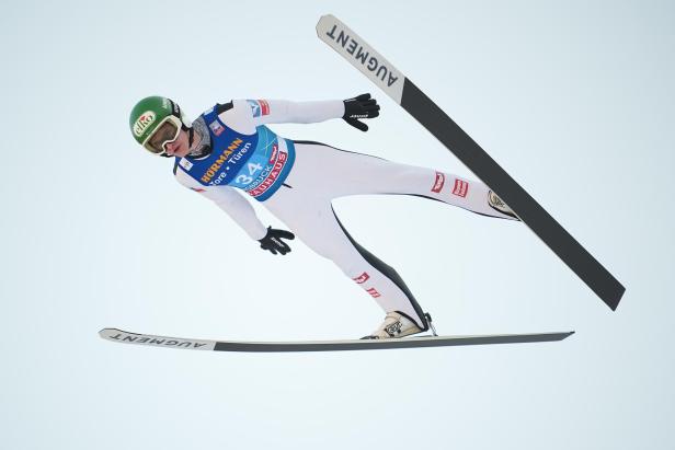 Skispringer Niklas Bachlinger ist ab sofort ein Postler
