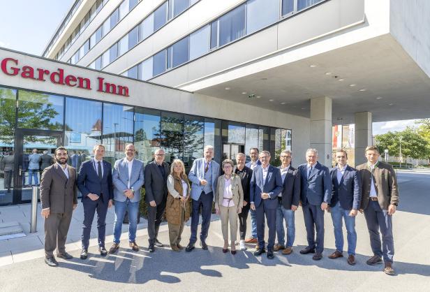 Die bunte Stadtregierung nach der Budget-Klausur.
