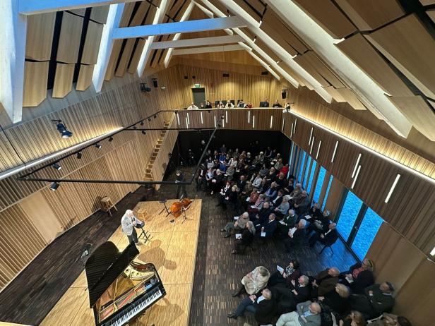 Der neue Konzertsaal in Hermannswörth