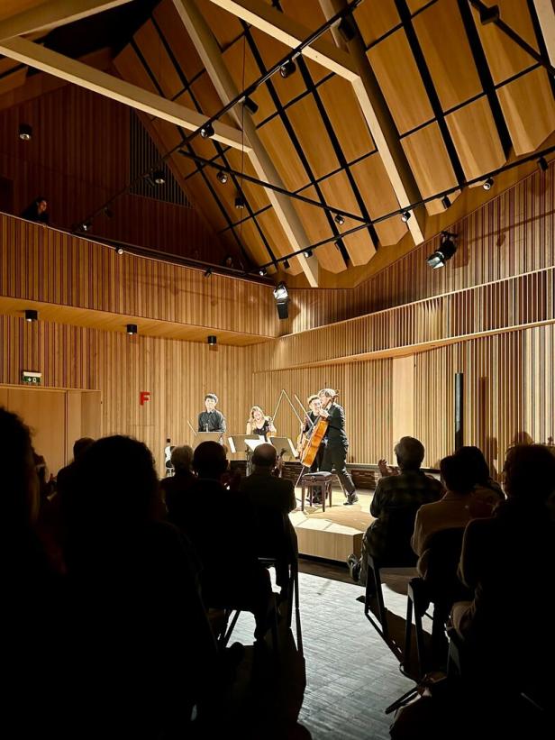 Der neue Konzertsaal in Hermannswörth