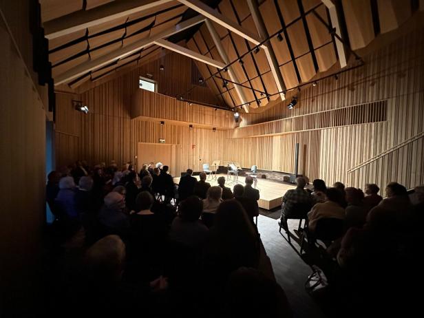 Der neue Konzertsaal in Hermannswörth