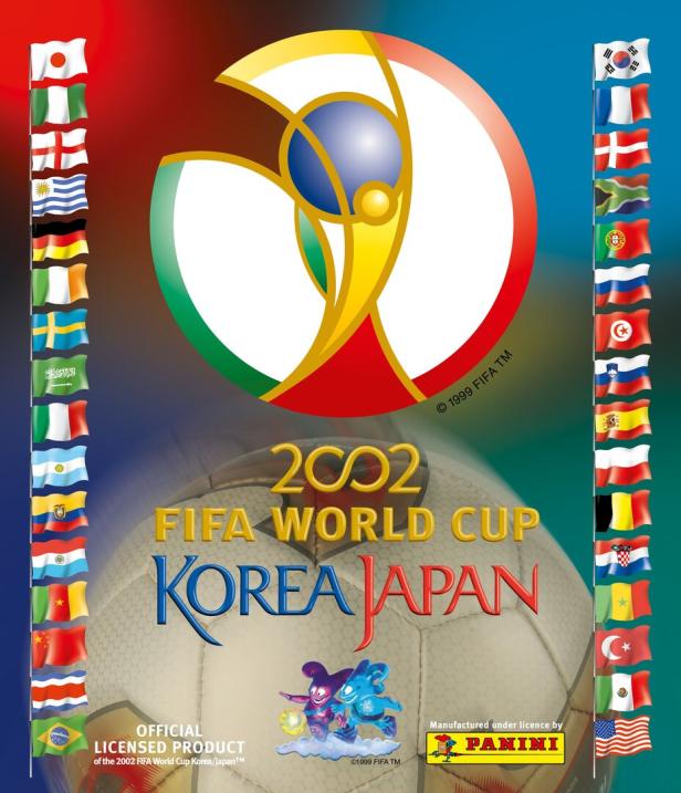 Das Logo der FIFA Fussball-Weltmeisterschaft 2002 Korea/Japan ist mit Landesflaggen umrandet.
