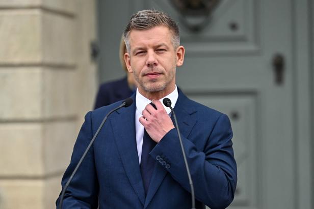 HUNGARY-POLITICS-GOVERNMENT