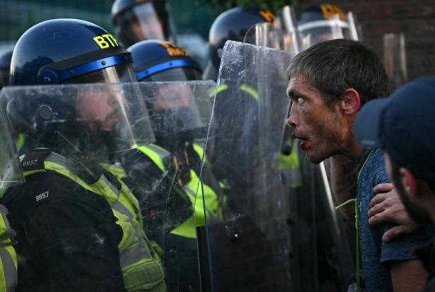 TOPSHOT-BRITAIN-CRIME-POLITICS