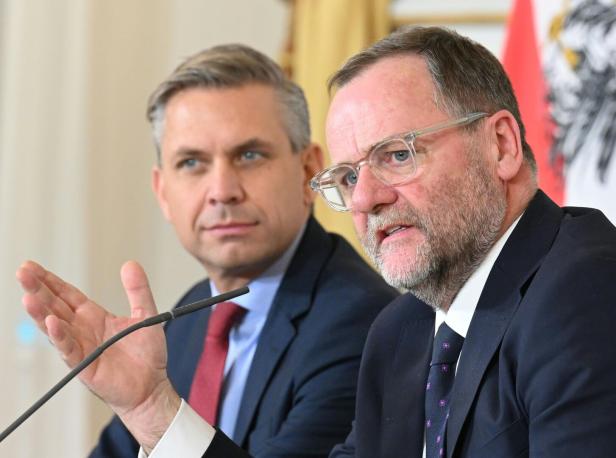 MINISTERRAT: HATTMANNSDORFER  / SCHELLHORN