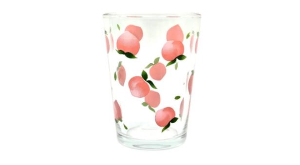 Trinkglas mit Früchten