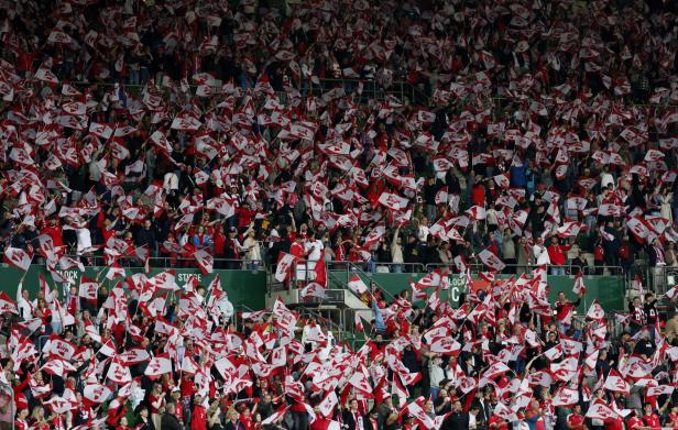 Spannende Frage: Wie viele Fans begleiten das Nationalteam zur WM nach Nordamerika?