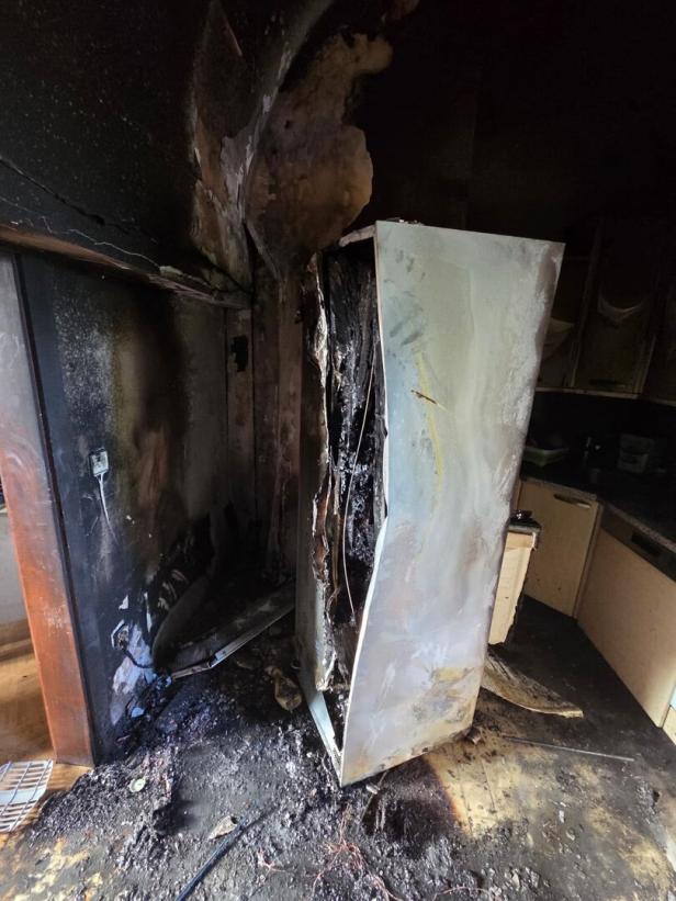 Das Feuer brach in der Küche aus und richtete enormen Schaden an.