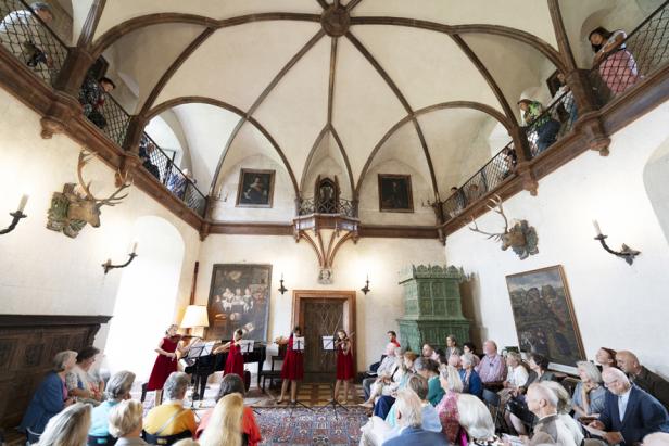 Rittersaal auf Burg Feistritz.