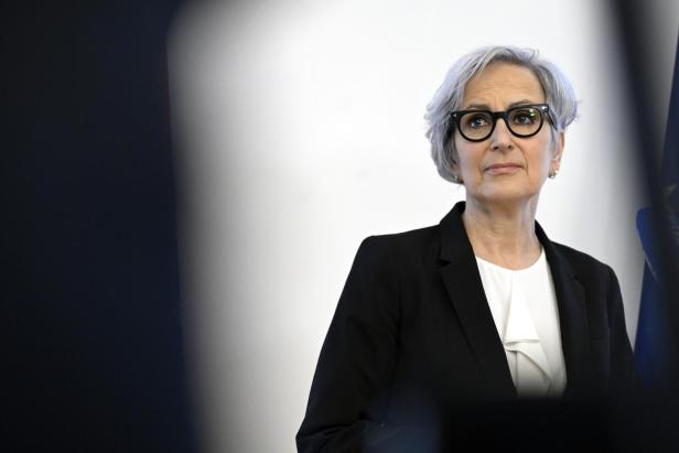 Justizministerin Anna Sporrer