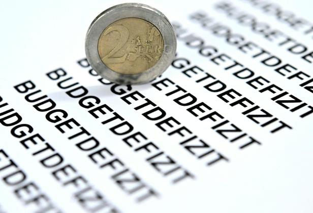 ++ THEMENBILD ++ BUDGET / BUDGETDEFIZIT / GELD / FINANZEN / WÄHRUNG / KONJUNKTUR / VOLKSWIRTSCHAFT / STAATSBUDGET / EURO / DEFIZITVERFAHREN