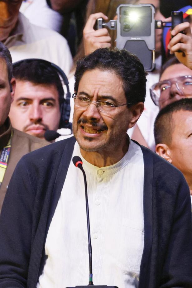 Colombia holds presidential election runoff
