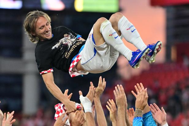 Luka Modric wird gefeiert