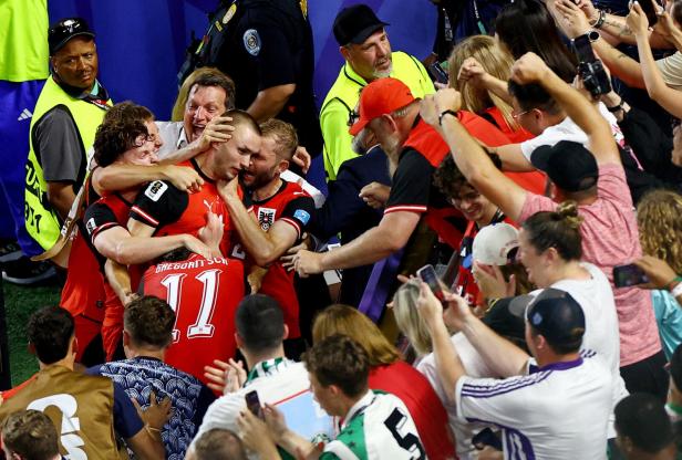 FIFA World Cup 2026 - Group J - Algeria v Austria