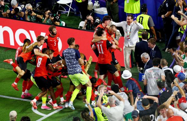 FIFA World Cup 2026 - Group J - Algeria v Austria